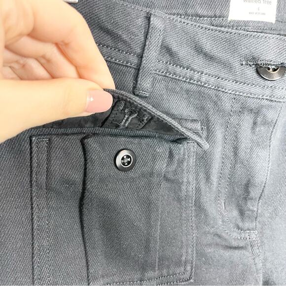 Wilfred Free Aritzia Vienne Pant Low Rise Flare Leg Jeans woman’s size 6 black - Picture 3 of 9